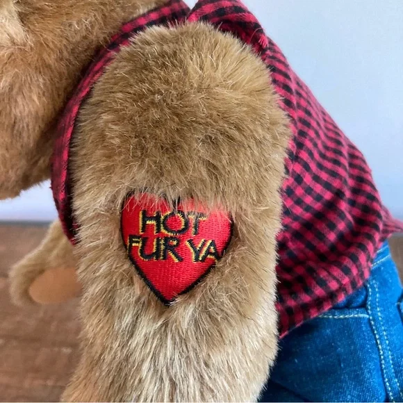 Hot Fur Ya Valentines Bear Vermont Teddy Bear Company Trucker 🐻 - Picture 6 of 12